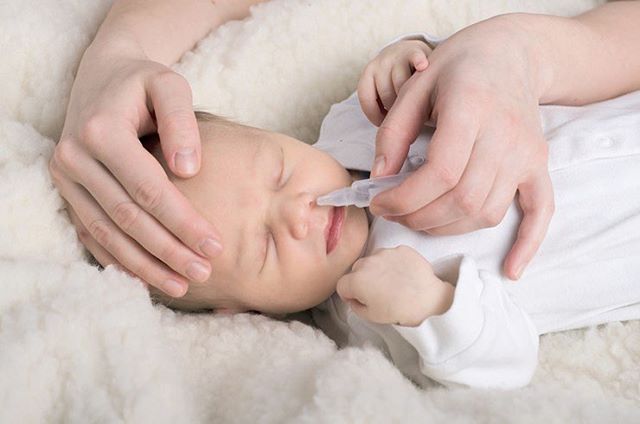 Сосудосуживающие капли в нос для детей при насморке